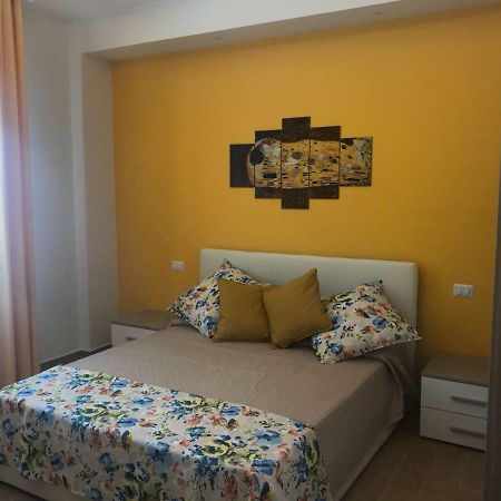 Holiday In Home | Le Ciminiere คาตาเนีย ภายนอก รูปภาพ